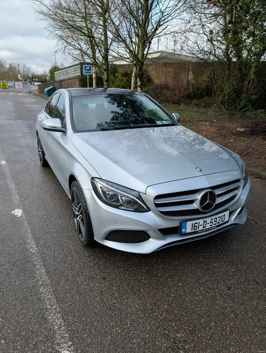 2016 Mercedes C Class - C350e - Image 1