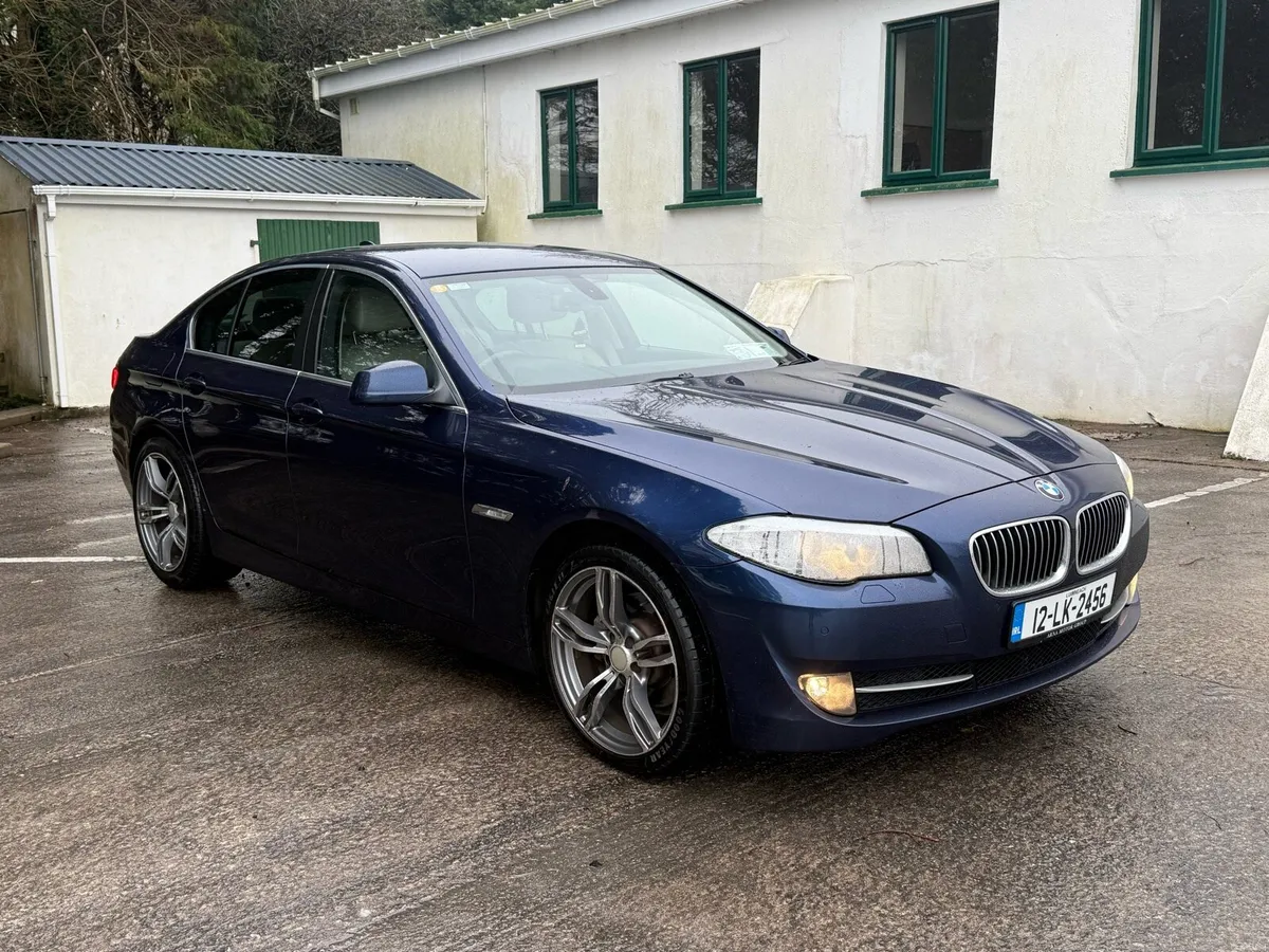 2012 BMW 520D F10 Manual - Image 2