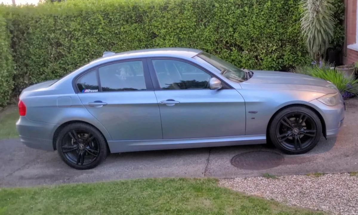 2009 BMW 318D - Image 1