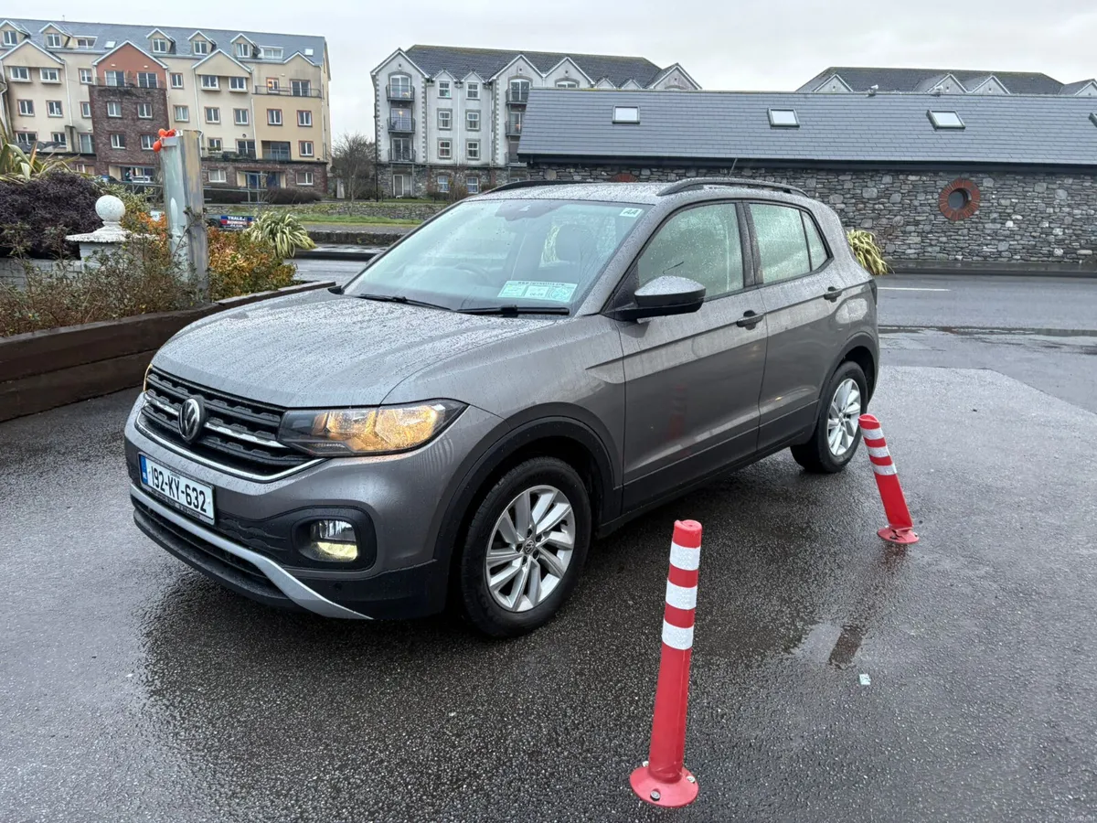 Volkswagen T-Cross 2019 - Image 2