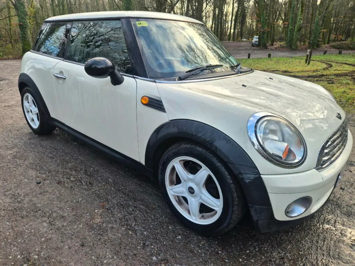10 MINI 1.4  IMMACULATE - Image 1