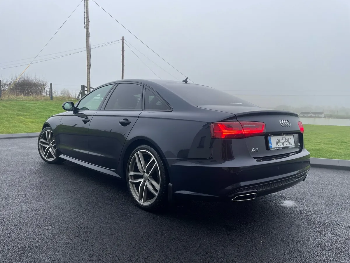 Audi A6 Quattro ultra black edition - Image 3