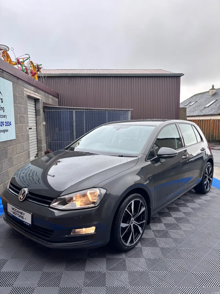 Volkswagen Golf 2016 - Image 2