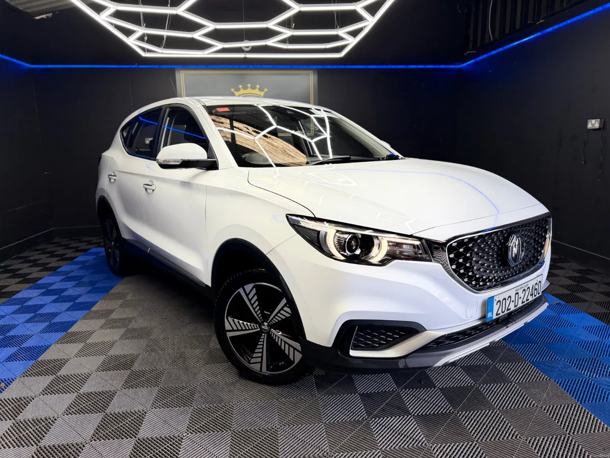 MG ZS 2020 Automatic,low km - Image 2