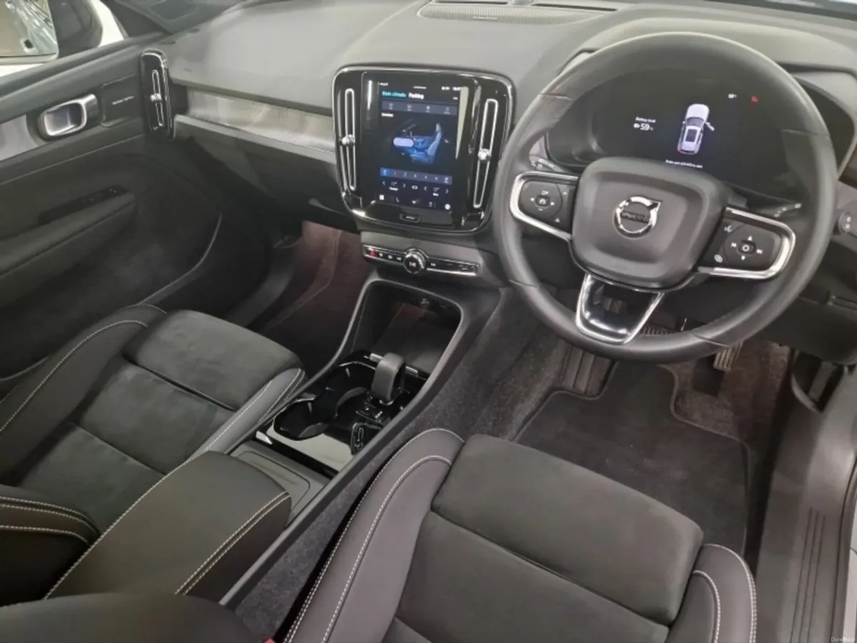 Volvo XC40 Recharge Ultimate 231HP - Image 4
