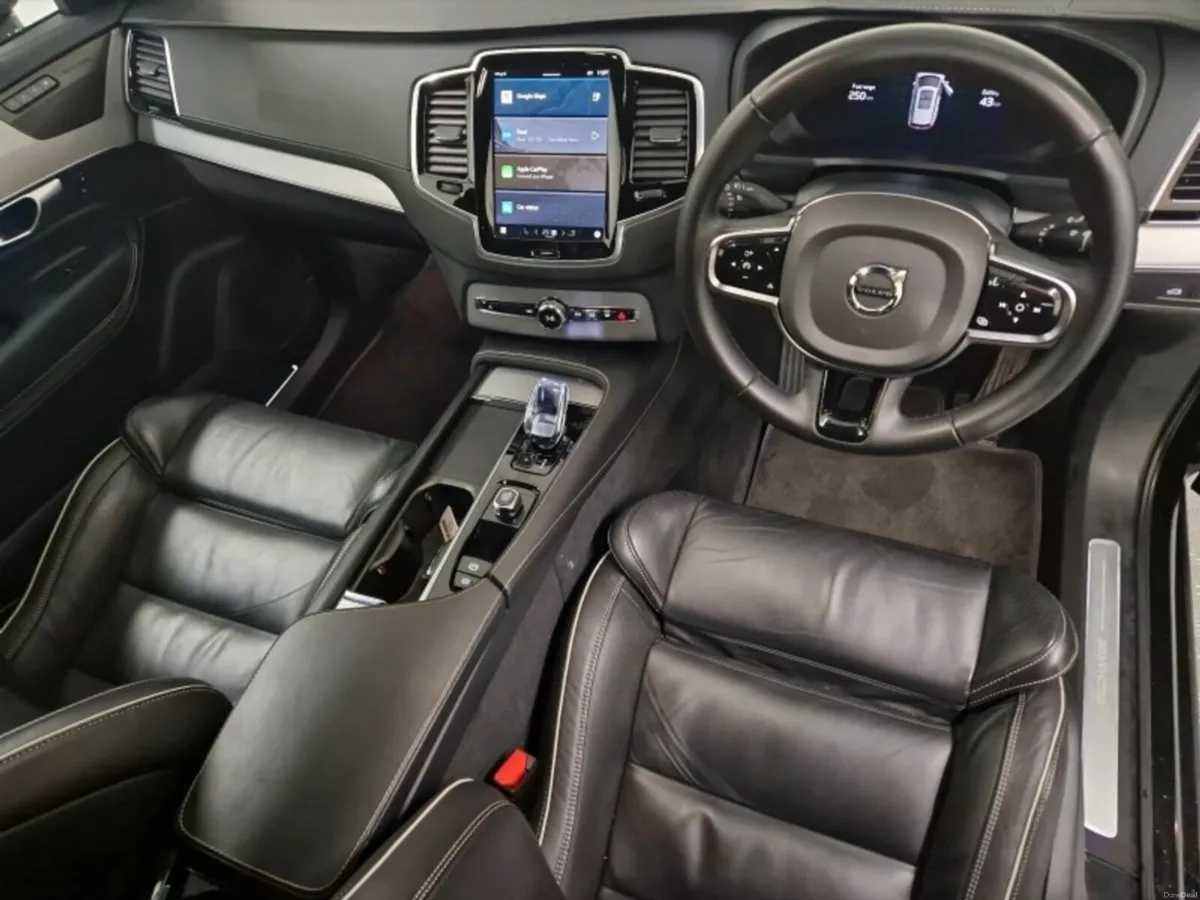 Volvo XC90 PHEV Plus Bright AWD - Image 4