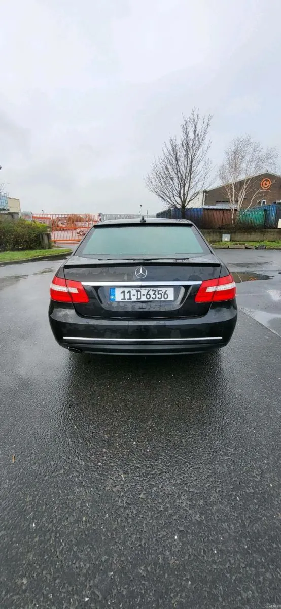 Mercedes e class e220 - Image 2