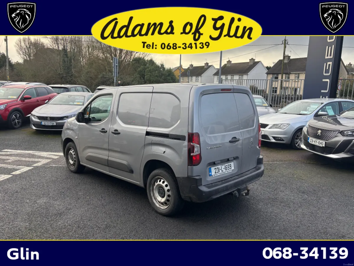 Peugeot Partner PROFESSIONAL PLUS 1.5 BLUE HDI - Image 4