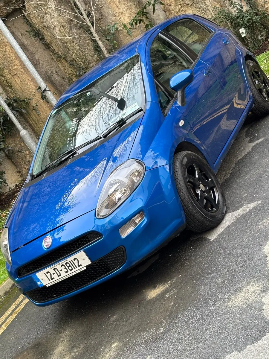 2012 Fiat Punto 1.2 petrol low mileage - Image 1
