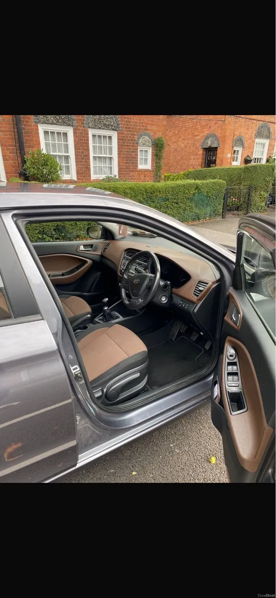 Hyundai i20 - Image 4