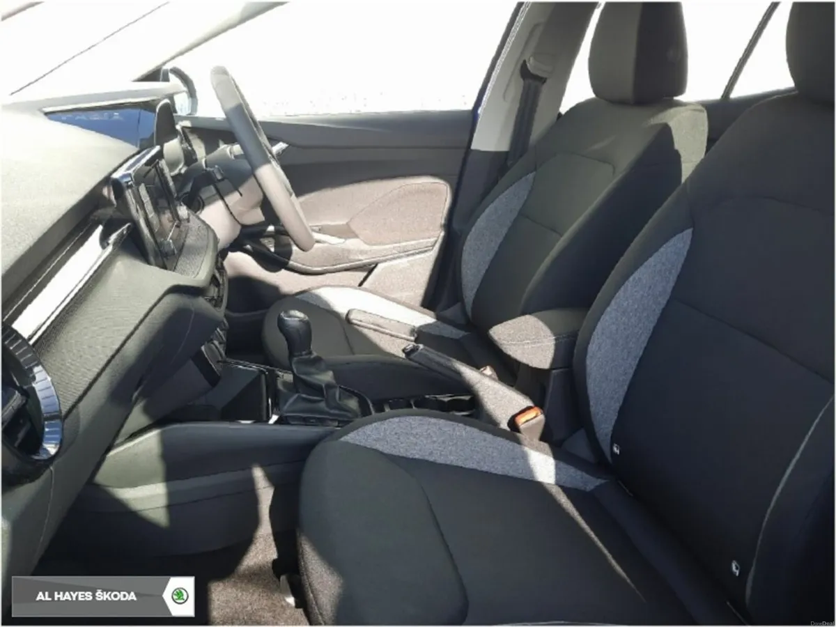 Skoda Fabia **TINY MILEAGE**REVERSING CAMERA**1.0 - Image 4