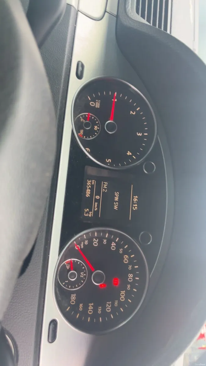 Volkswagen Passat cc - Image 2