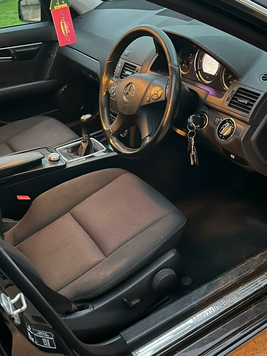 Mercedes c200 cdi - Image 2