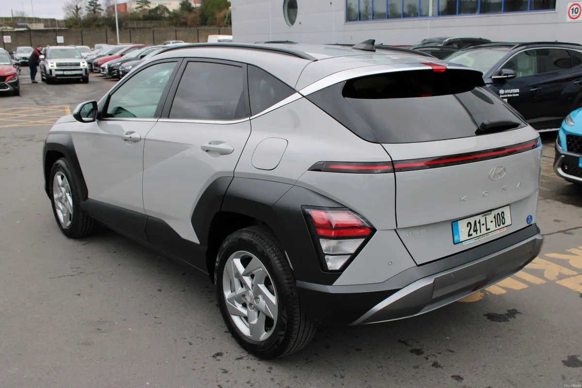 Hyundai KONA 2024 - Image 3