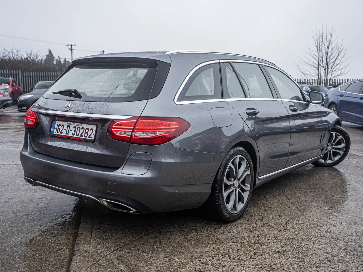 162 C350 Hybrid Sport/New NCT/Low mls/1yr warranty - Image 3