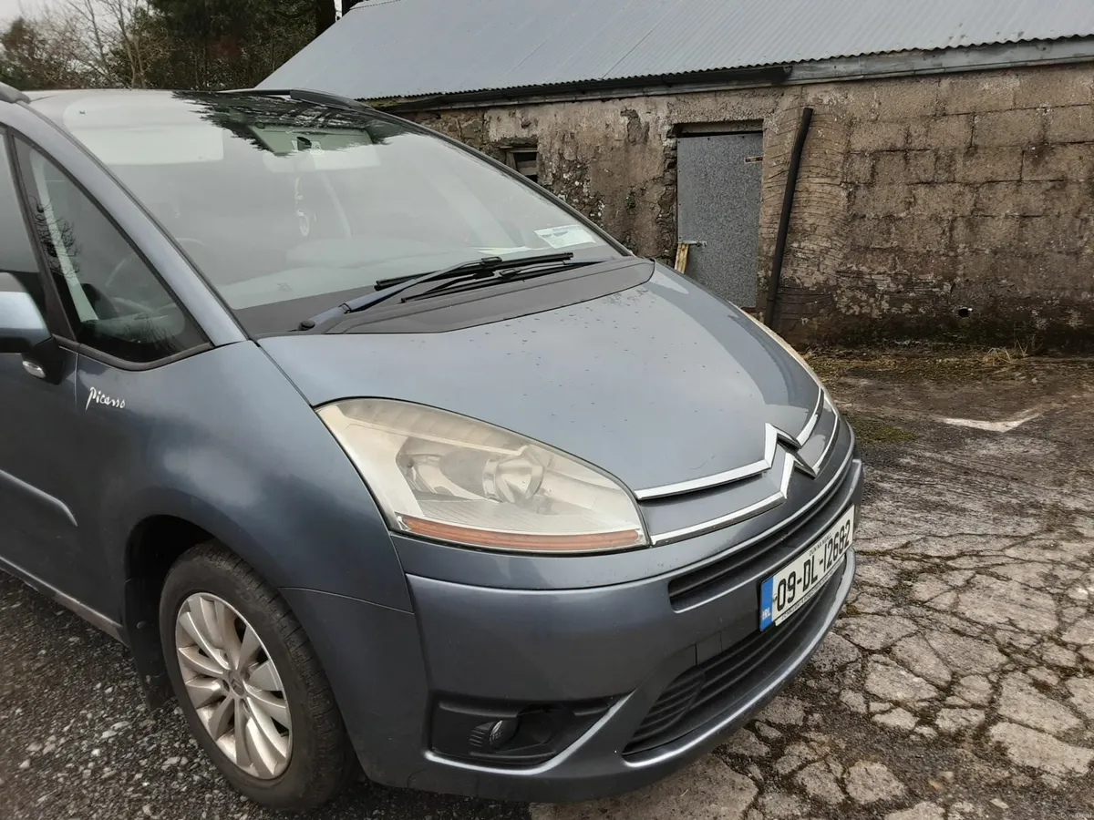 Citroen C4 7 seater just tested - Image 3