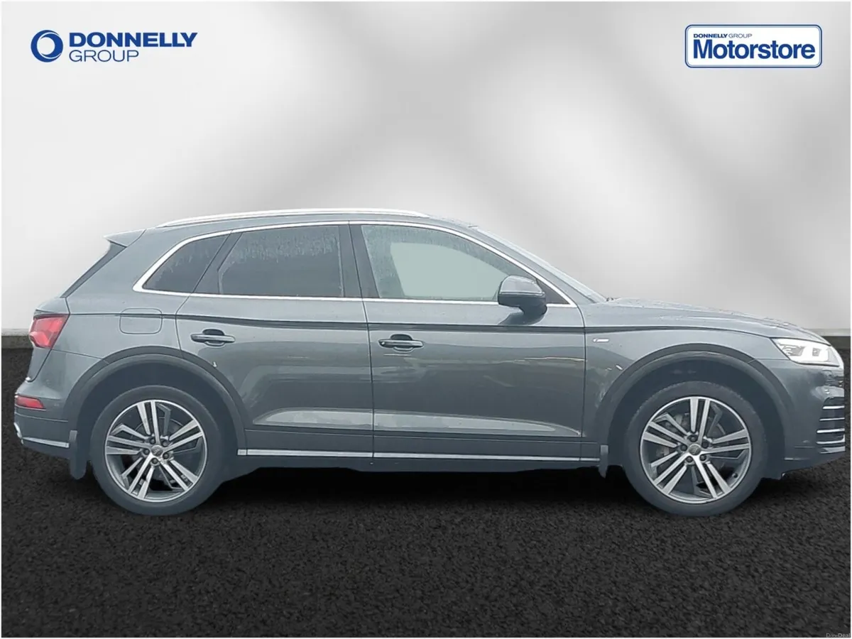Audi Q5 Diesel Estate S Line - Image 2