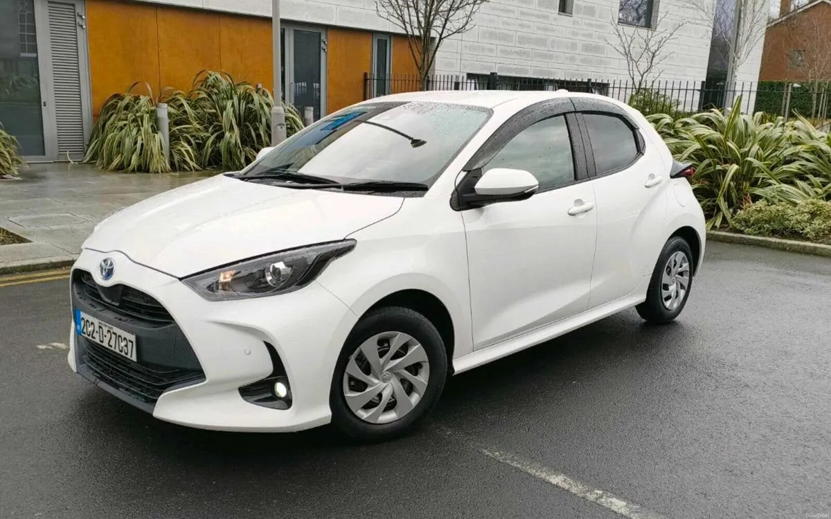 Toyota Yaris Hybrid – 2020 – NCT 2028 – Automatic - Image 2