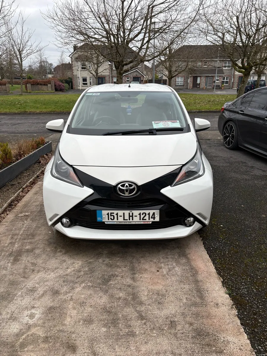 151 Toyota Aygo - Image 2