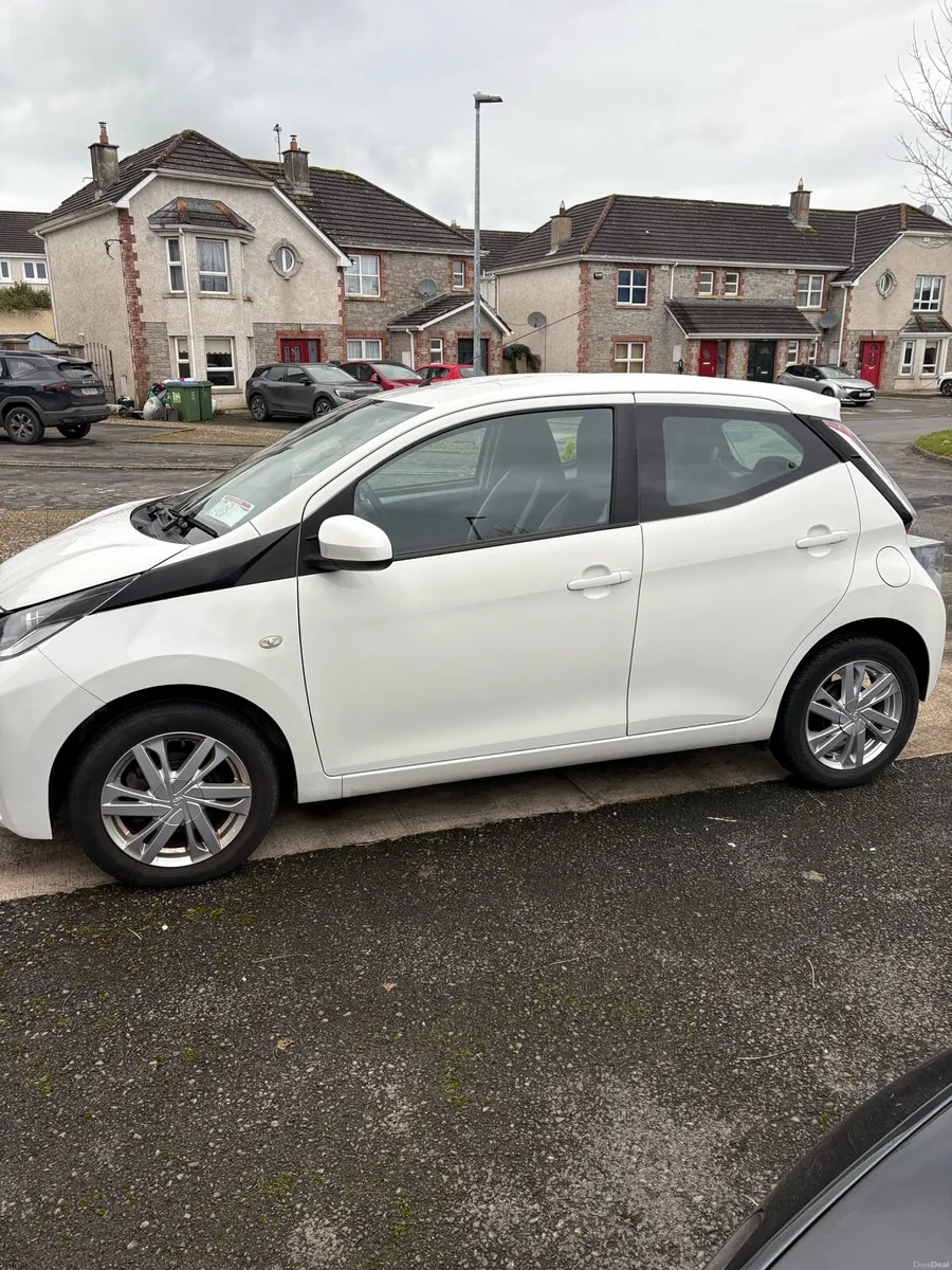 151 Toyota Aygo - Image 3