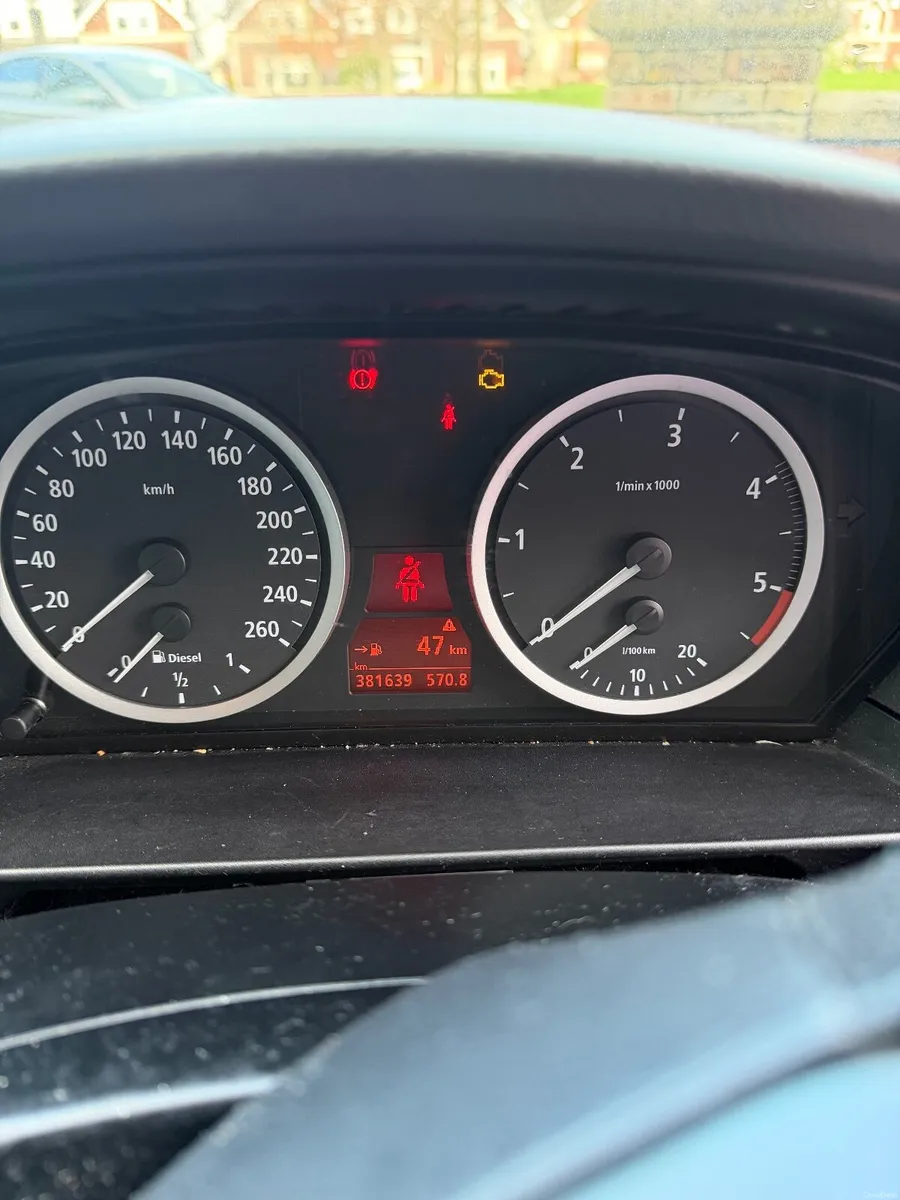 BMW 5-Series 2005 - Image 4