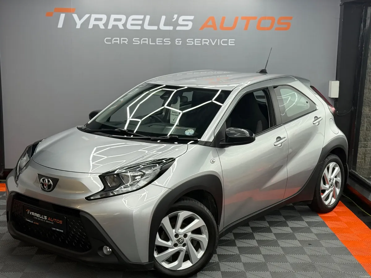 Toyota Aygo X 1.0 Petrol Pulse "HIGH SPEC" 2023 - Image 4
