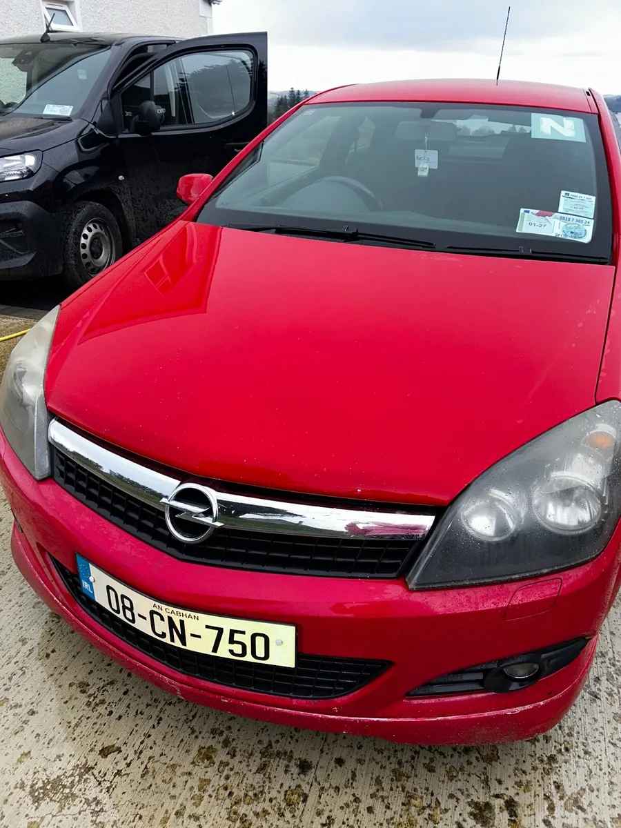 Opel Astra 2008 - Image 2
