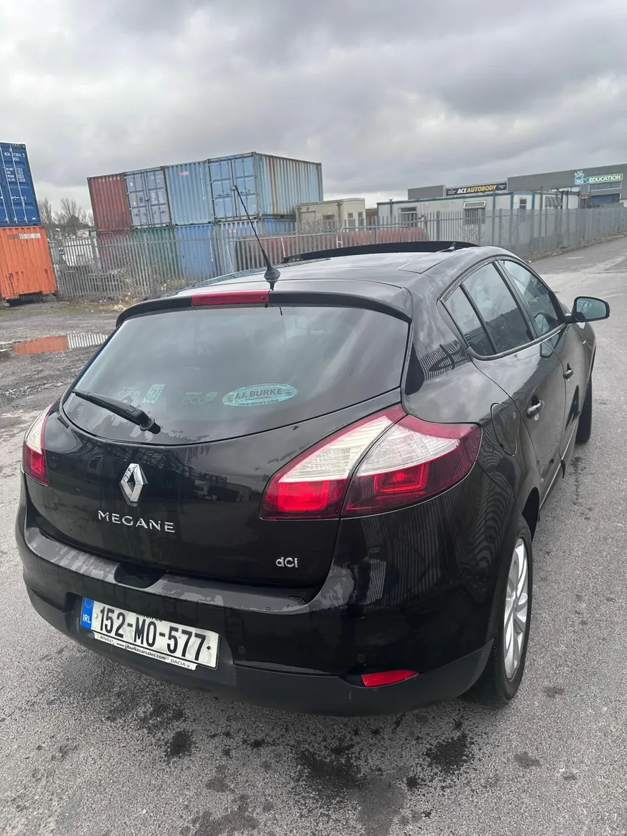 Renault Megane 2015 - Image 2