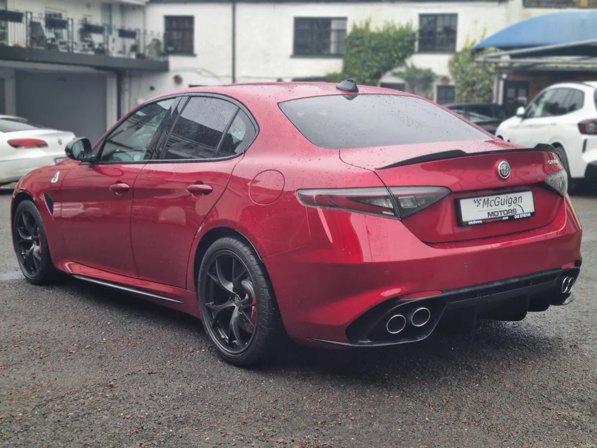 Alfa Romeo Giulia Quadrifoglio 2.9 BiTurbo - Image 5