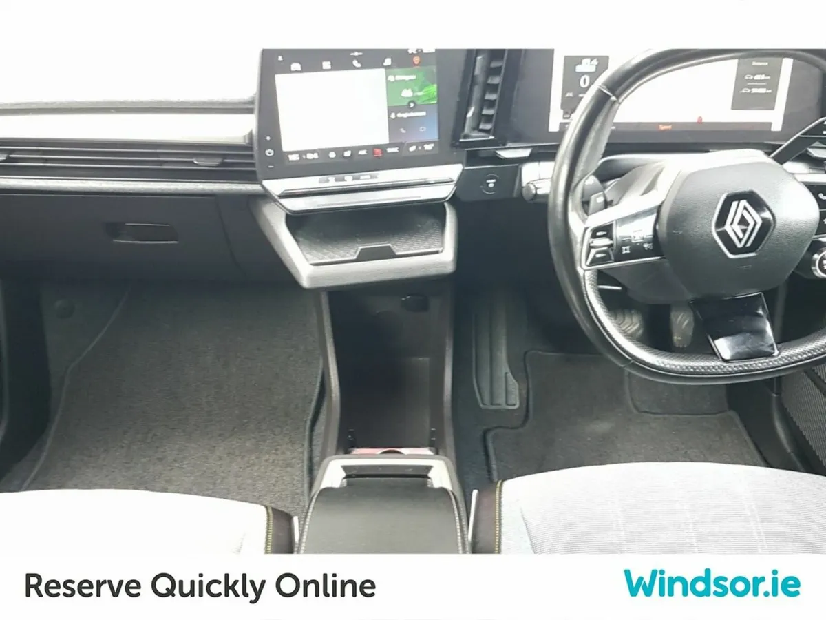 Renault Megane E-Tech EV60 220hp Techno - Image 4