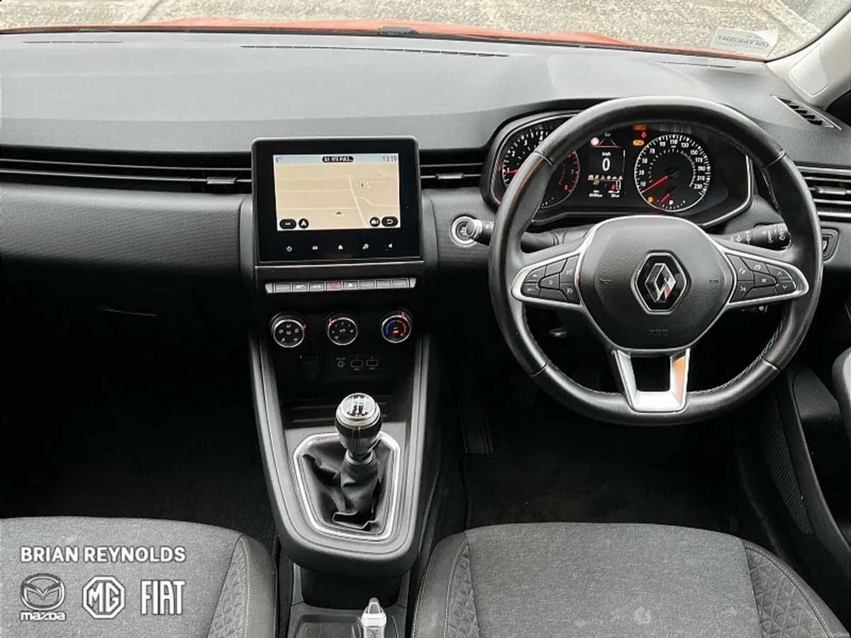 Renault Clio Iconic TCe 100 MY19 - Image 2