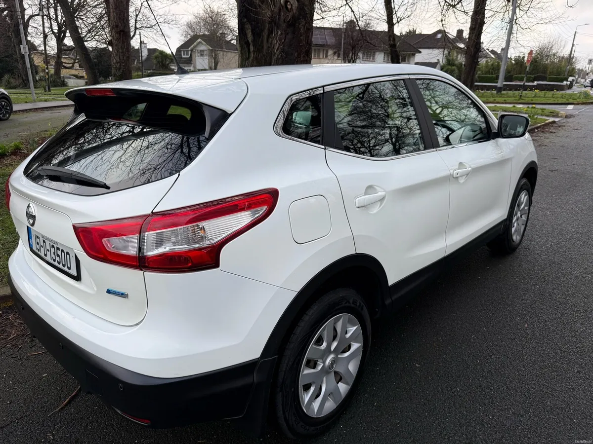 2015 Nissan Qashqai - Image 3