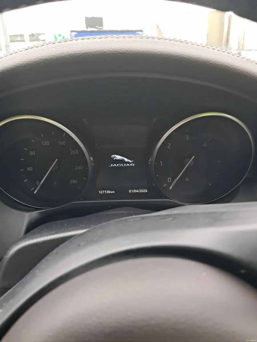 Low kms jaguar XF prestige - Image 2