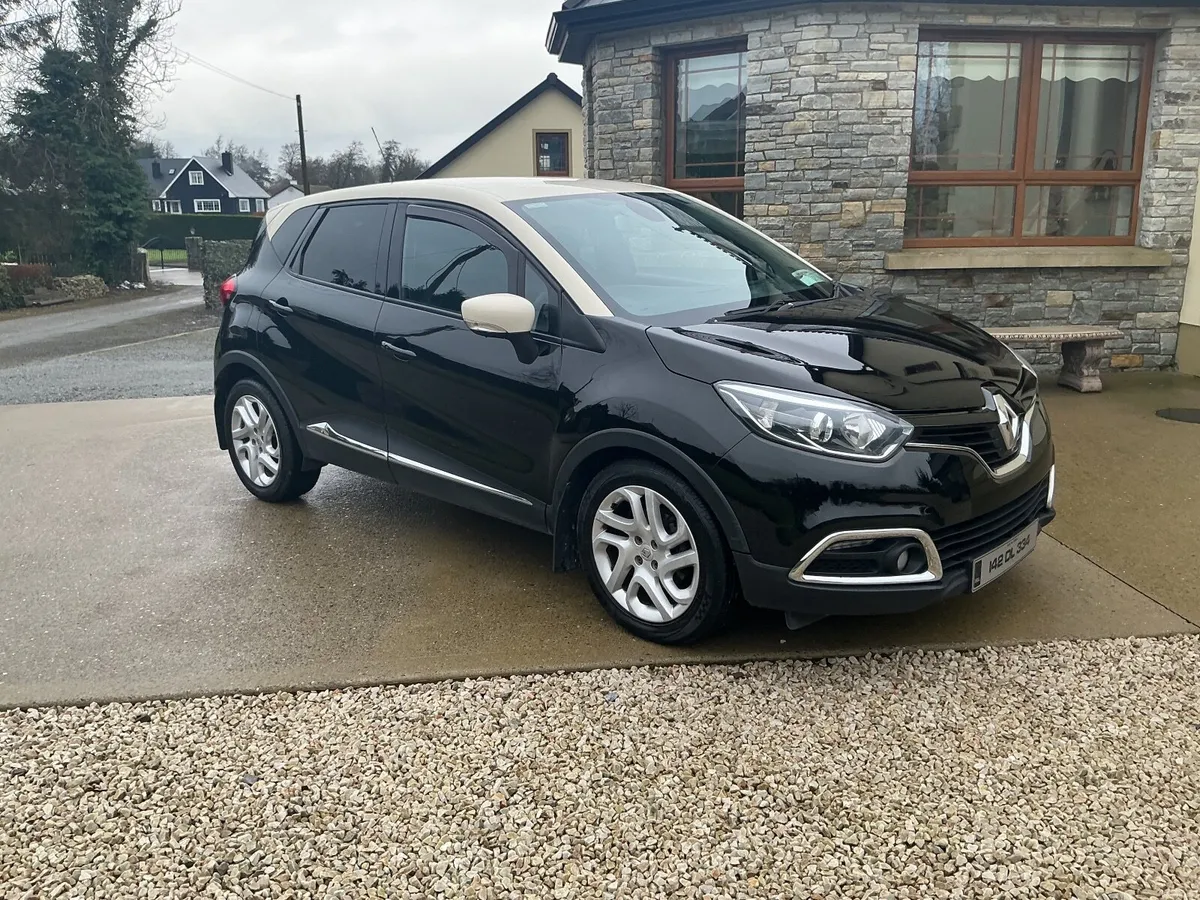 Renault Captur 2014 - Image 1