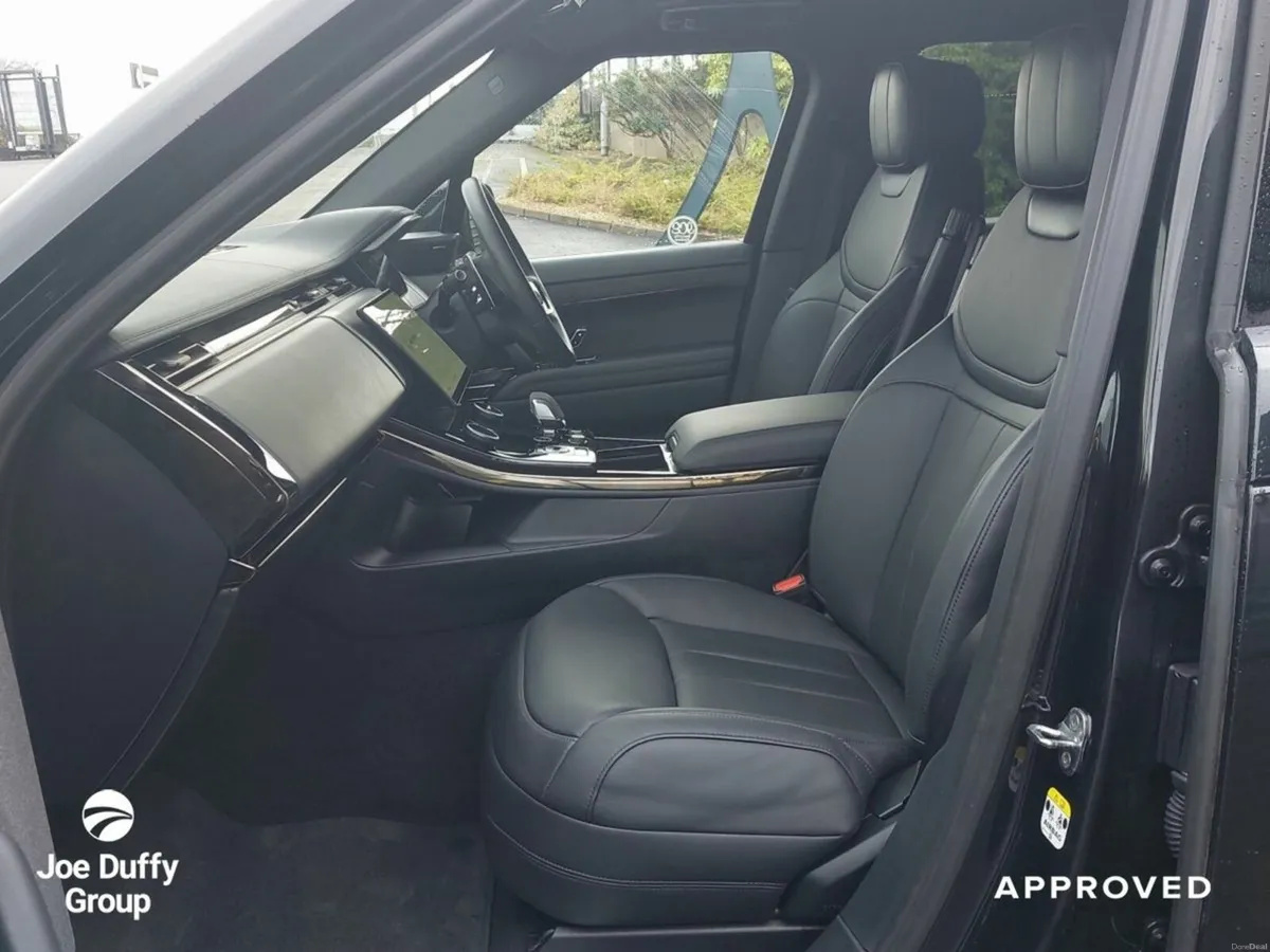 Land Rover Range Rover Sport 3.0 PHEV 440PS Dynami - Image 4