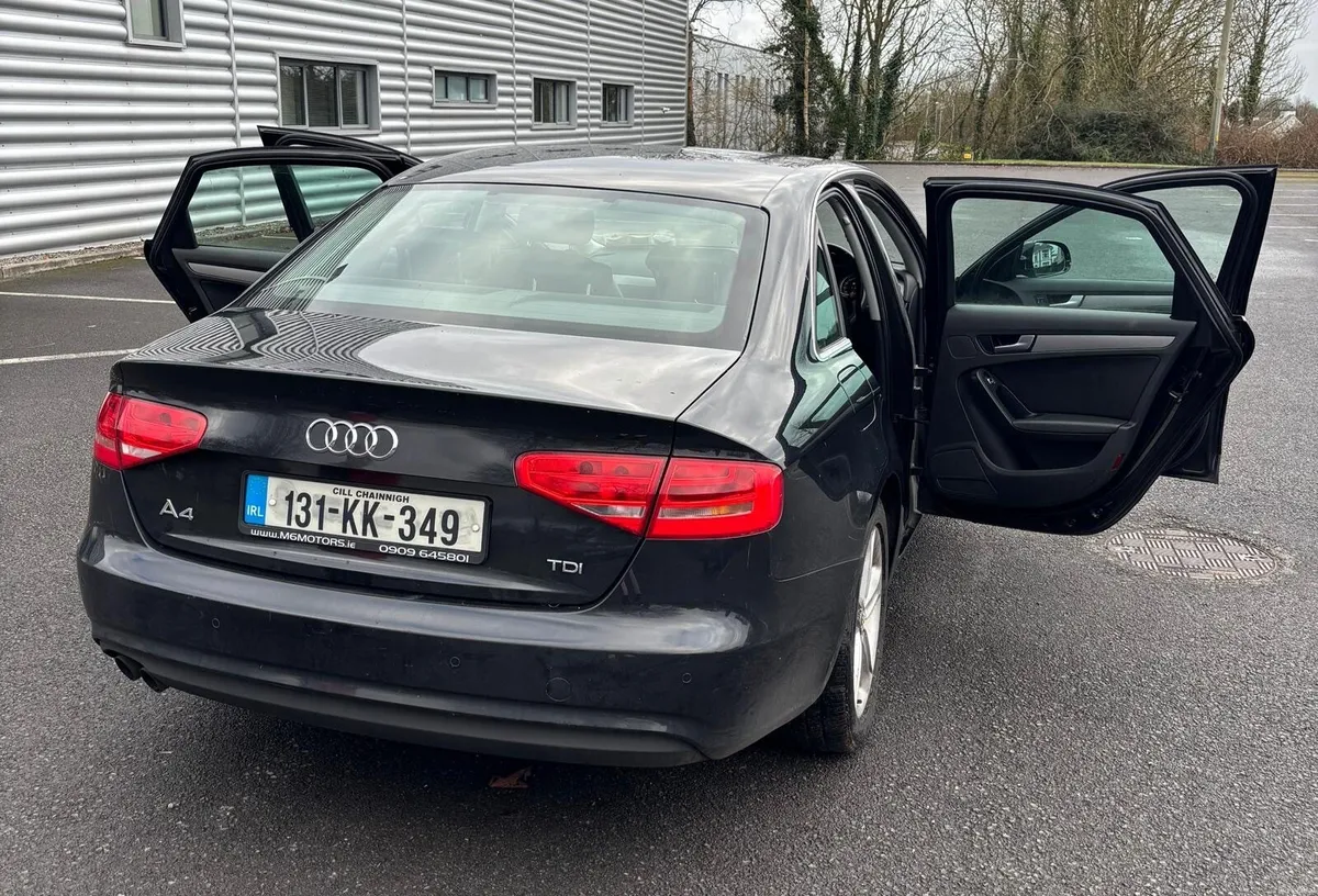 Audi A4 2013 - Image 4