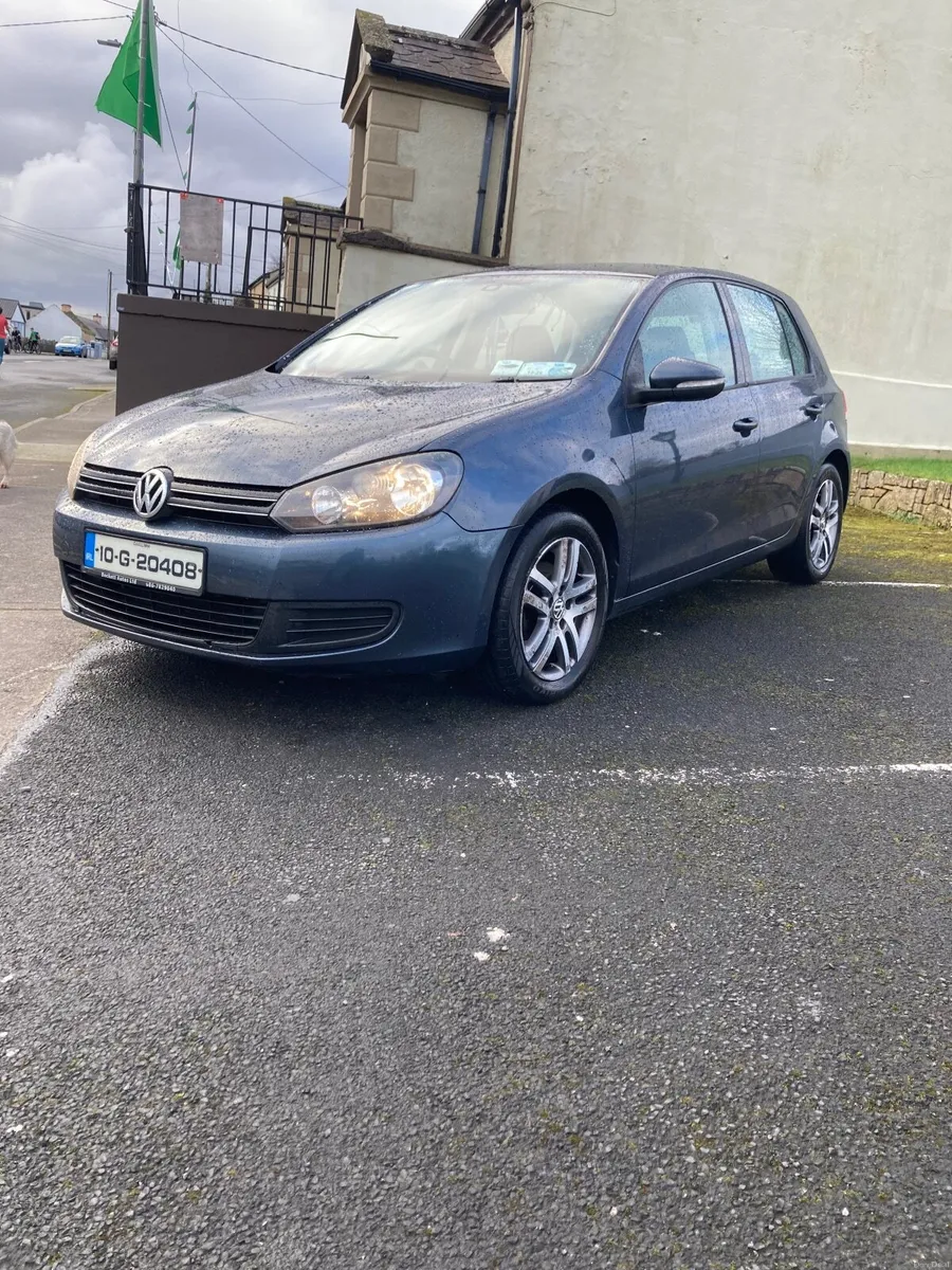 Volkswagen Golf 2010 - Image 4