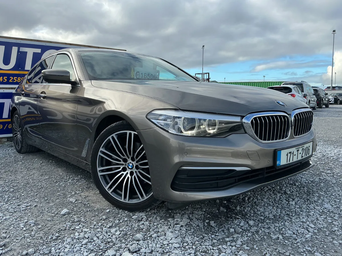 2017 BMW520d AUTOMATIC FULL LEATHER SPOTLESS - Image 1
