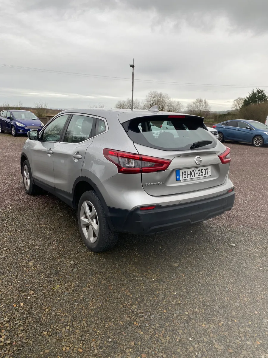 Nissan Qashqai 2019 - Image 3