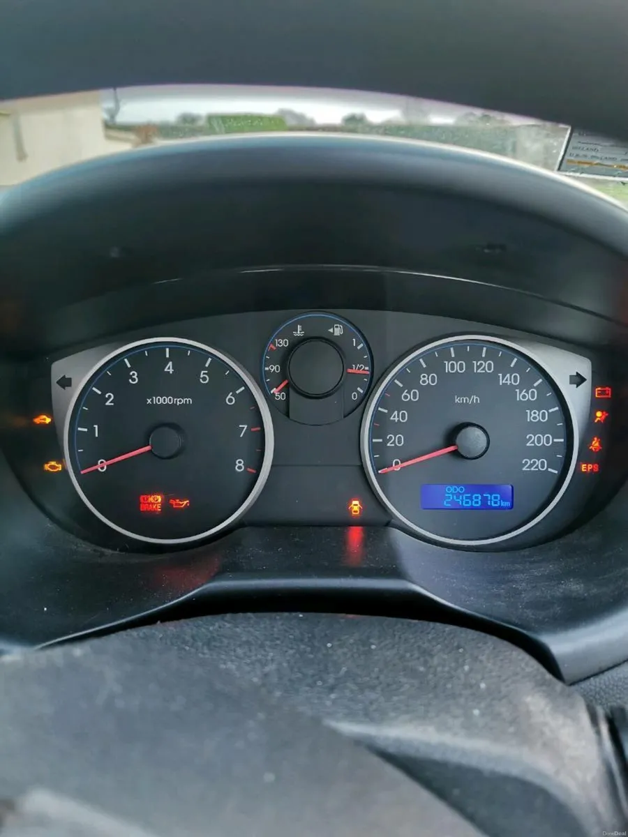 Hyandai i20 - Image 2