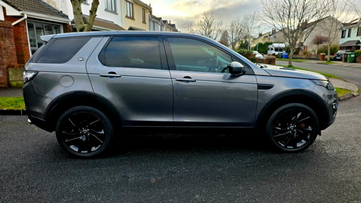 Landrover discovery sport (7 seater) new nct - Image 1