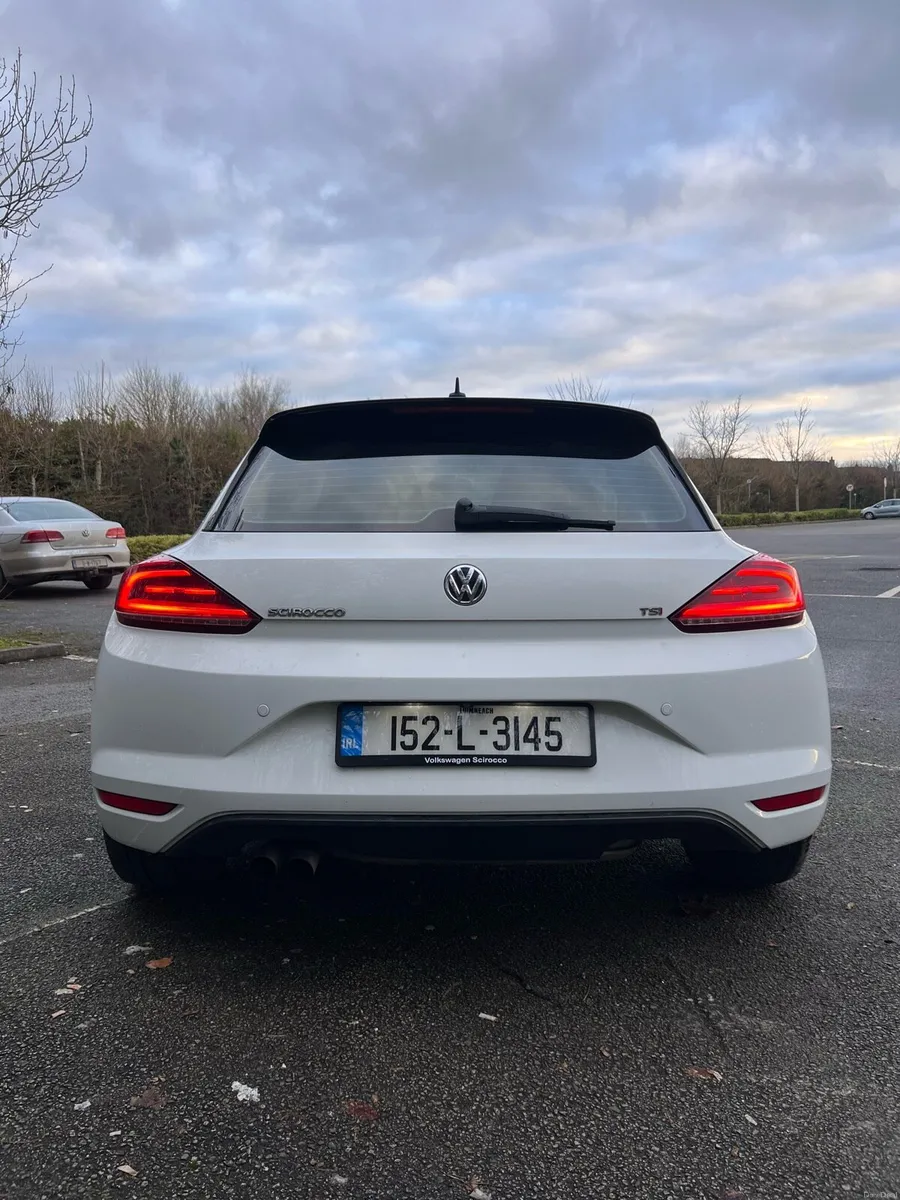 Volkswagen Scirocco | Sunroof | 2015 - Image 4