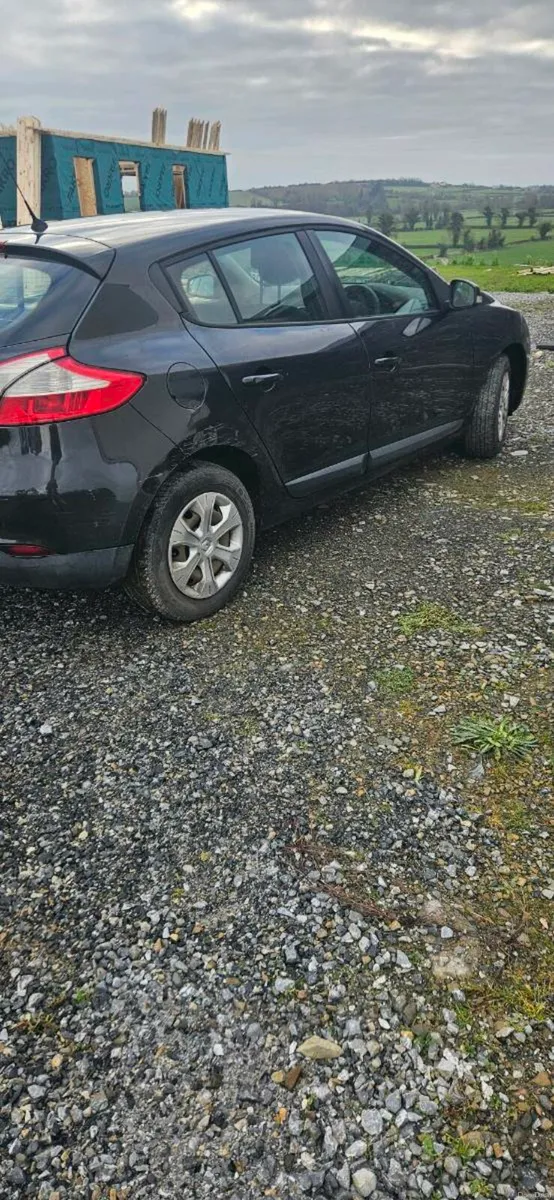 2009 Renault Megane 1.5 dci Diesel hatchback - Image 2