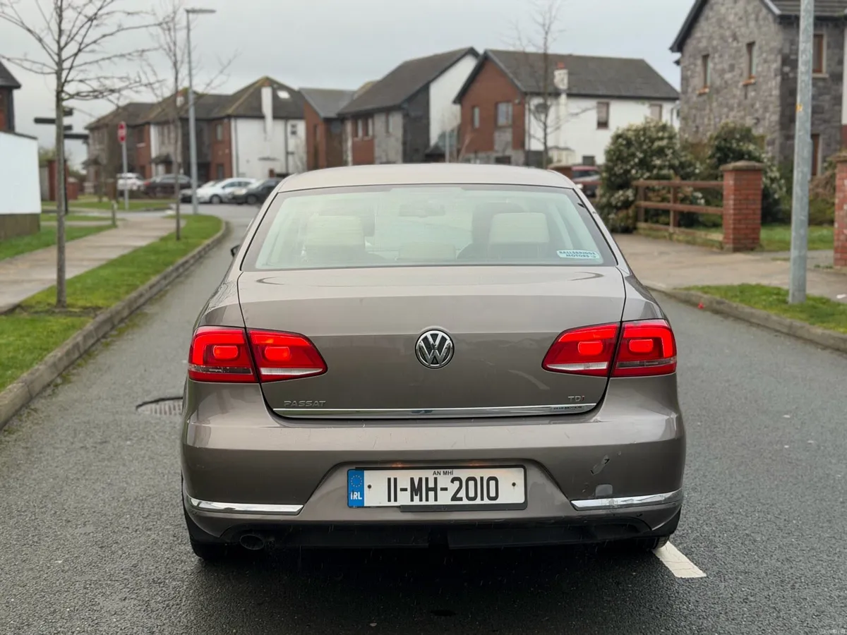 2011 vw passat 1.6tdi diesel low kms with nct - Image 4