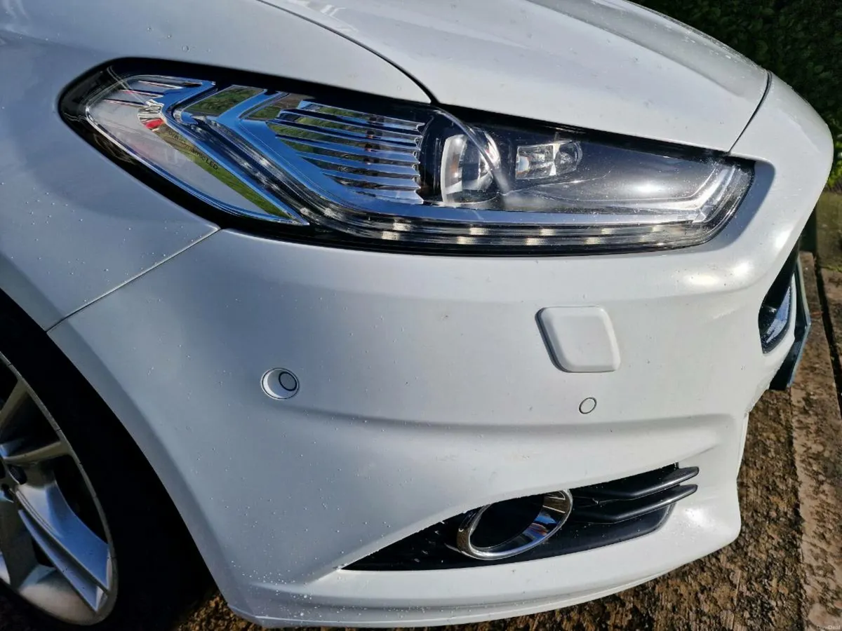 Top of the range Mondeo X+++ - Image 2