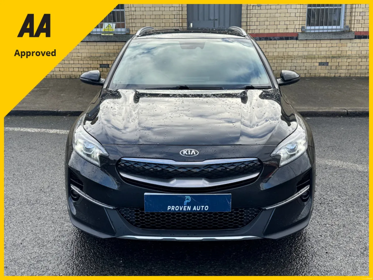 Kia XCeed 3 PHEV 139BHP HUGE SPEC *1 YEAR UNLIMITE - Image 3