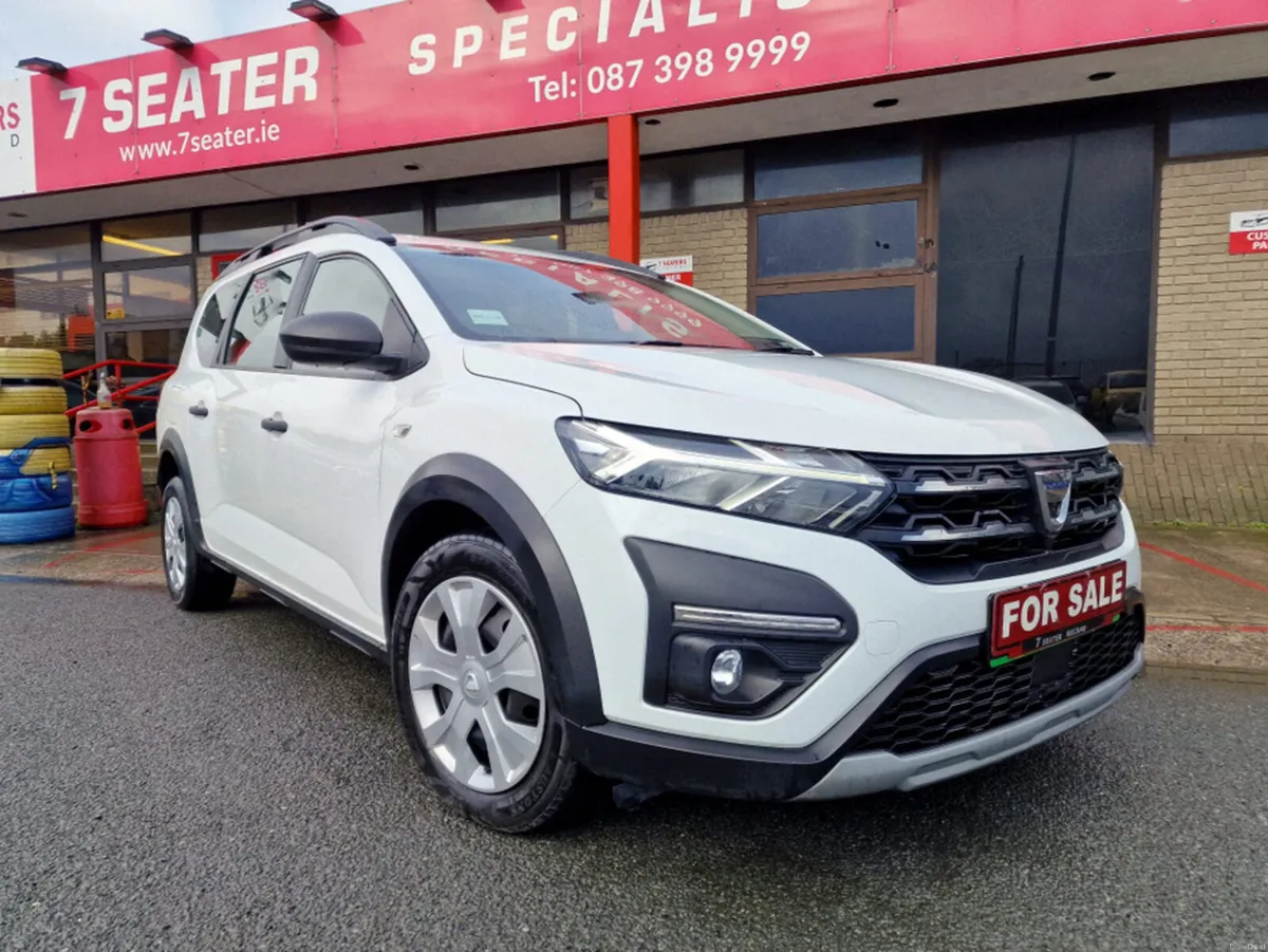 Dacia Jogger 1.0 TCE 110 BHP ESSENTIAL 7 SEATER - Image 2