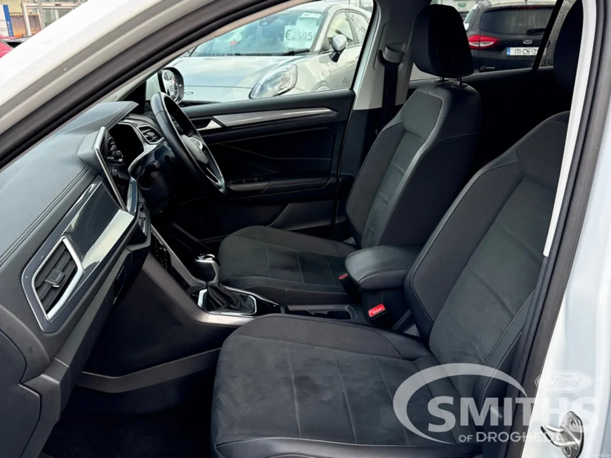 Volkswagen T-Roc STYLE 1.5TSI 150HP - Image 3