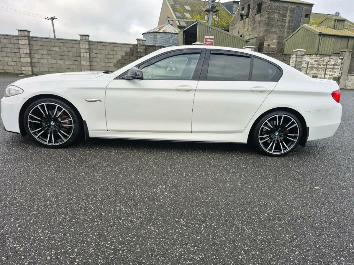 2013 BMW 520D M SPORT (MINT) - Image 2