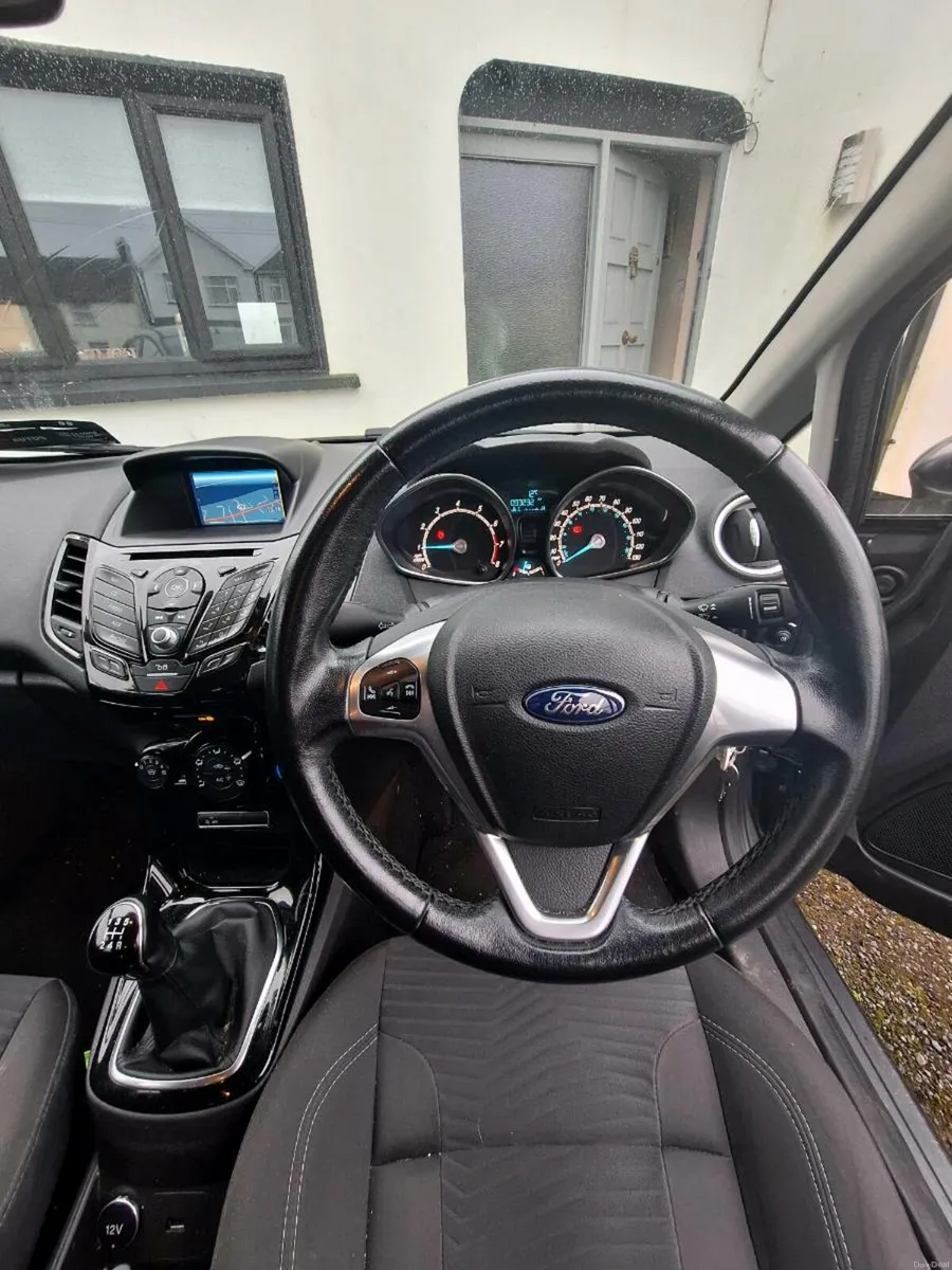 Ford Fiesta 2017 - Image 4